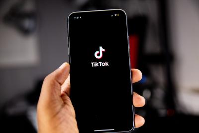 Plus d’un milliard de personnes sur la planète utilisent TikTok chaque mois. 